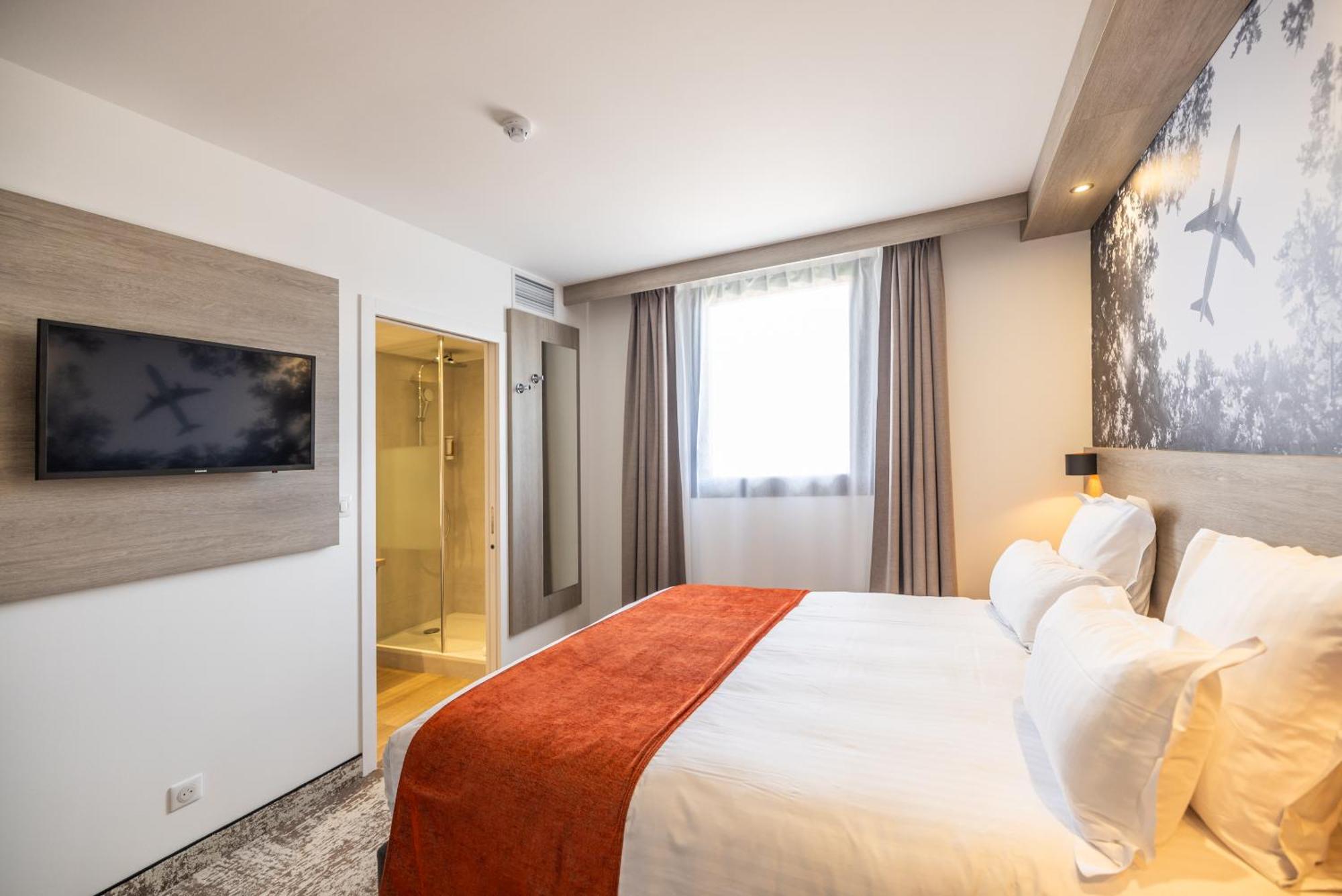 Western Saint Exupery - Bordeaux Ouest Hotel 3*